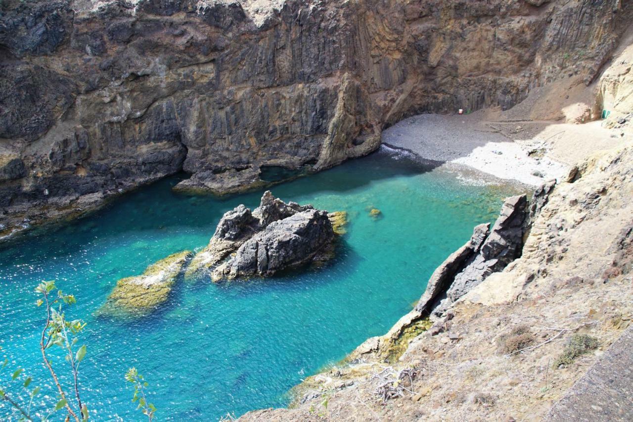 Porto Santo - Pedras Pretas Beach House ภายนอก รูปภาพ